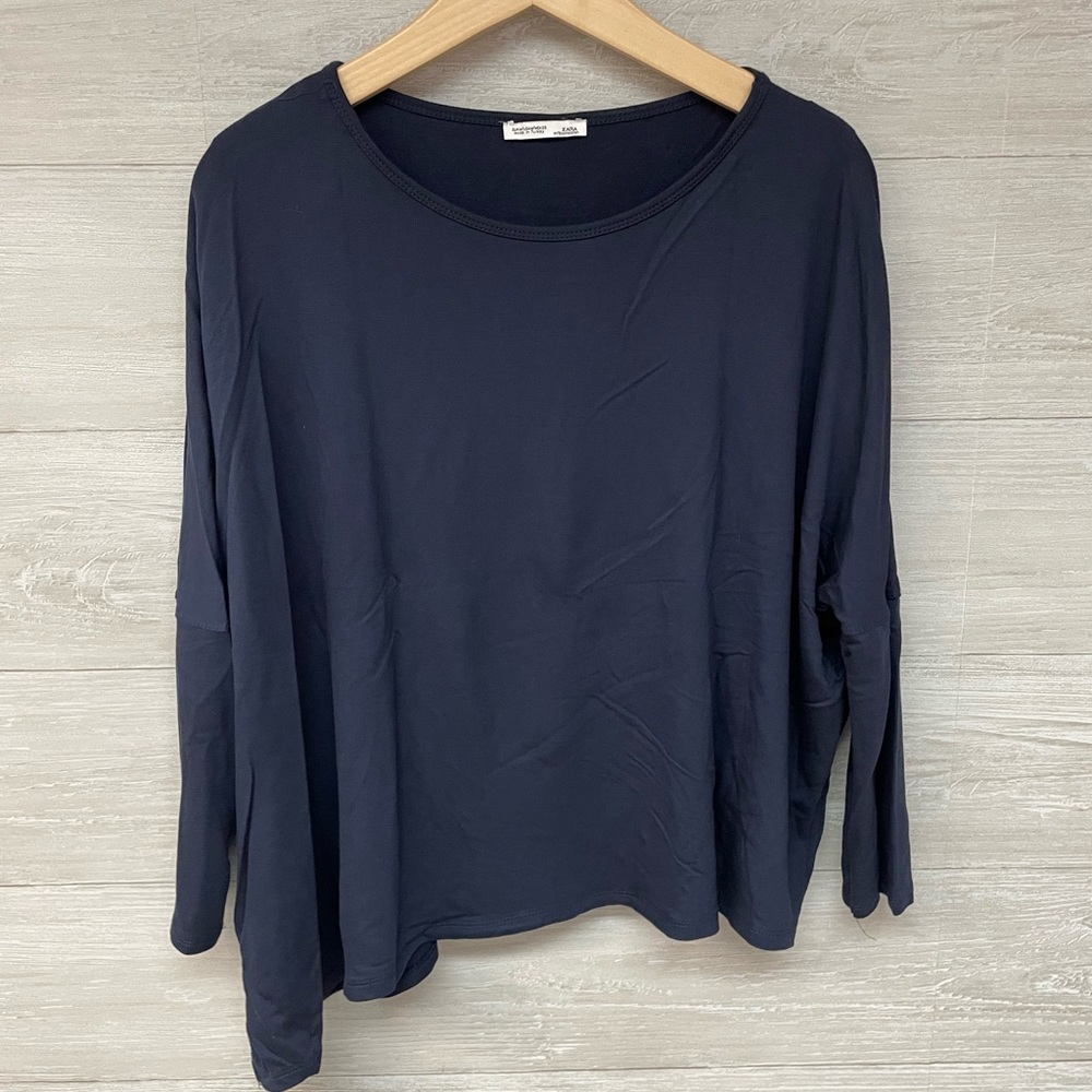 * | Zara | long sleeve top. Size M.